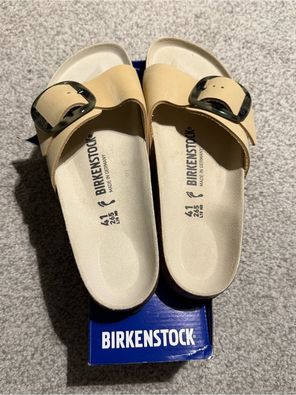 Birkenstock Arizona Sandal in Light Tan with Green Buckles